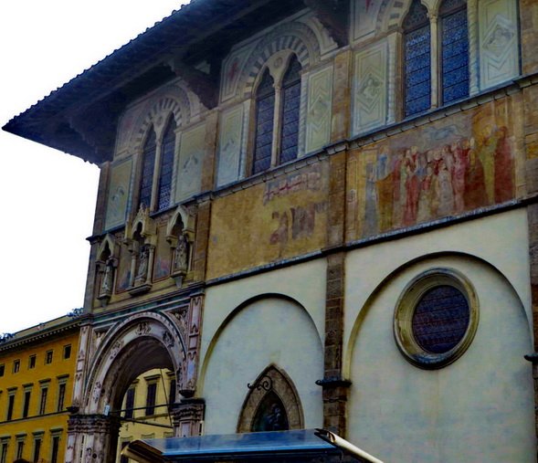 010-particolare di un palazzo fiorentino